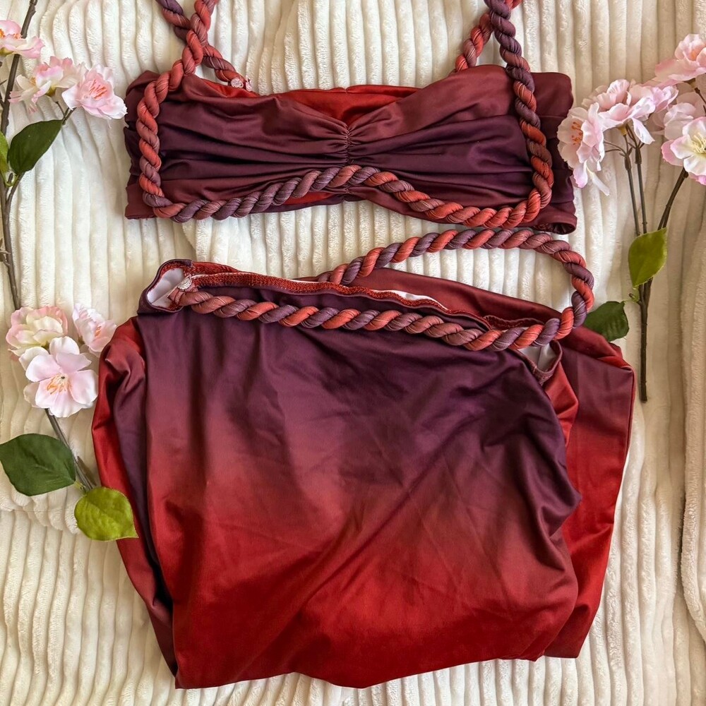 Huda Love Island Famous red ombré two piece set